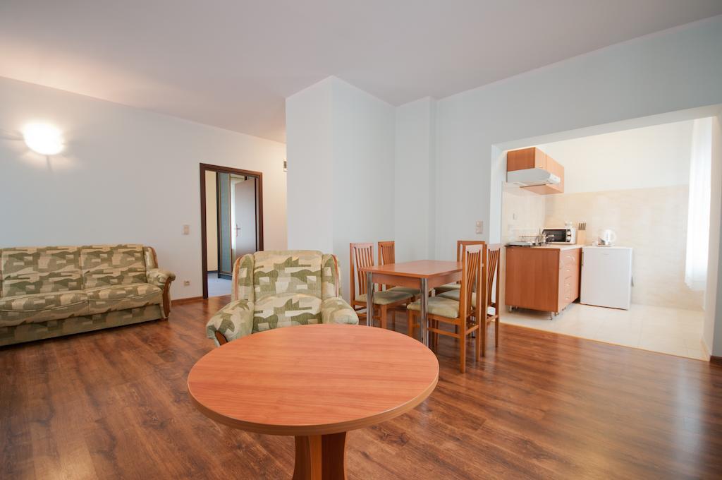 Apartamenty Carmen Szklarska Poreba Bilik gambar
