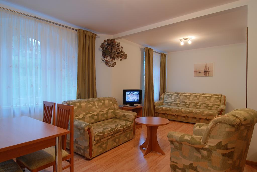 Apartamenty Carmen Szklarska Poreba Bilik gambar